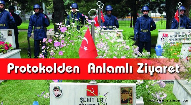 Kayseri şehitlği ziyaret edildi