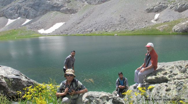 Kayserili dağcılar Bolkar Dağları’na zirve yaptı