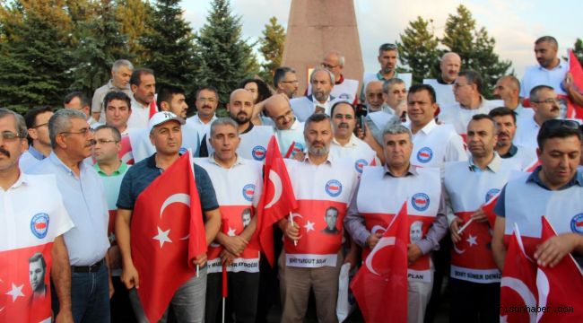 STK'lar 15 Temmuz'un 3. yıl dönümünde yürüdü