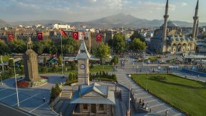 Cumhuriyet Meydanı Trafiğe Kapatılacak