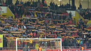 Kayserispor Atkı Dağıtacak