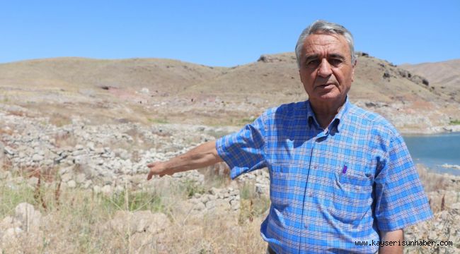 Sular Çekilince Köy Ortaya Çıktı