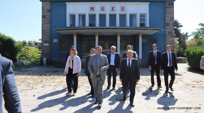 Eski Müze Taşınıyor, Yeni Müze Kuruluyor