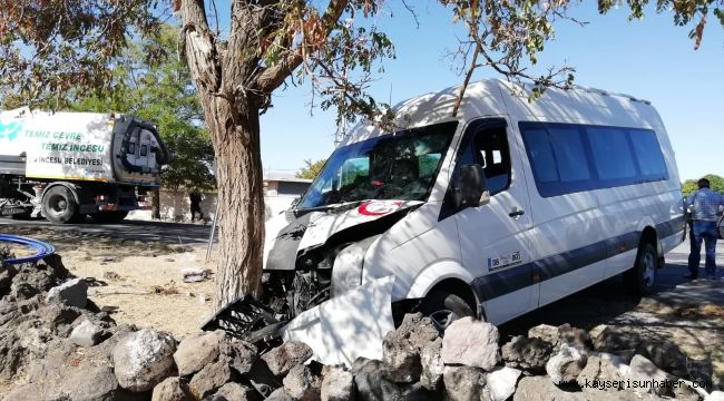 Kayseri’de Minibüs İle otomobil Çarpıştı: 5 Yaralı 