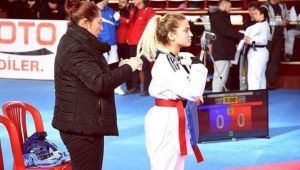 Kayserili Taekwondocu Büşra Pişginel Türkiye İkincisi Oldu 