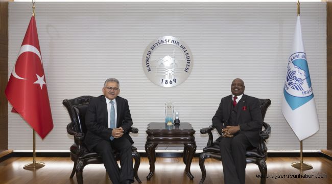 Ruanda’nın Ankara Büyükelçisi Nkurunziza, Başkan Büyükkılıç’ı Ziyaret Etti 