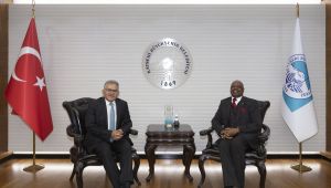 Ruanda’nın Ankara Büyükelçisi Nkurunziza, Başkan Büyükkılıç’ı Ziyaret Etti