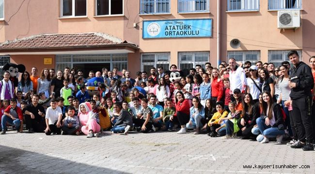 Uygulamayı Köy Okulunda Yaptılar