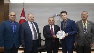 Yeni Yönetimlerden Başkan Büyükkılıç'a Ziyaret 