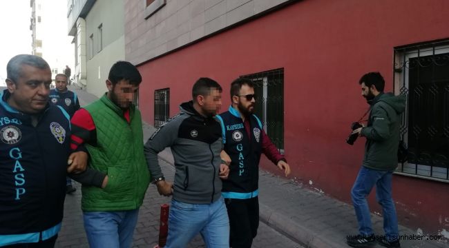 Maskeli gaspçılar yakalandı