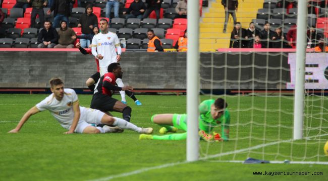 Kayserispor eli boş döndü