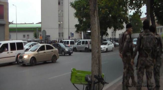 Operasyon sırasında polisi tabancayla yaralayan şahıs yakalandı
