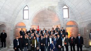 Vali Günaydın Talas’ta Muhtarlarla Bir Araya Geldi