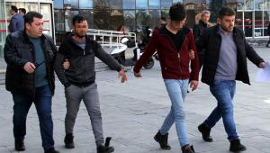 Okuldan bilgisayar hırsızlığına 2 tutuklama