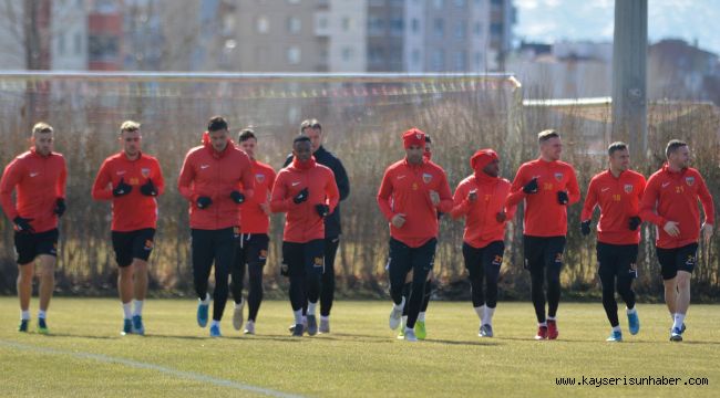 Robert Prosinecki: Göztepe maçı ile seriye başlamak istiyoruz