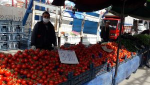 Develi'de pazarcılar da hijyene dikkat ediyor