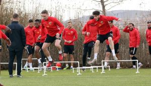 Kayserispor'da topbaşı ertelendi