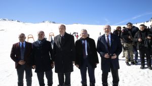 KKTC Başbakanı Tatar Erciyes'e hayran kaldı