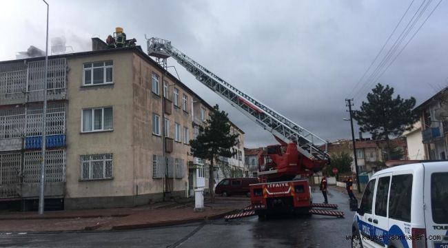 Bacada çıkan yangın kısa sürede söndürüldü