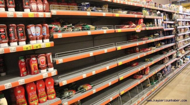Kayseri’deki büyük marketler yasağı deldi!