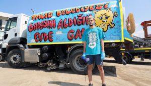 Temizlik araçlarında hem uyaran hem güldüren mesaj