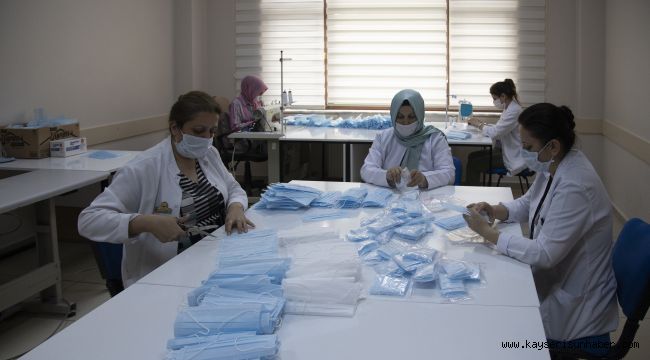 KAYMEK ürettiği 750 bin maskeyi ücretsiz dağıttı