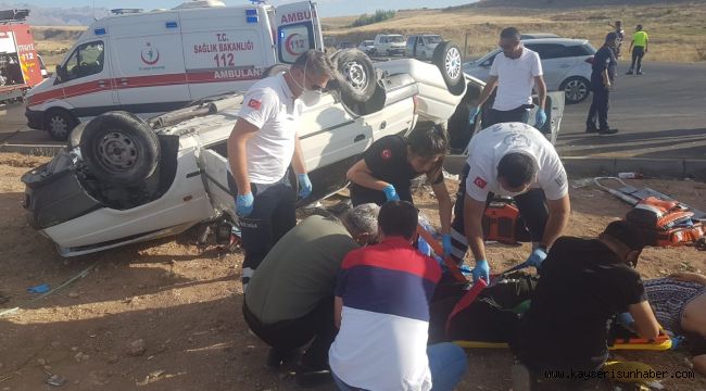 2 otomobil takla attı: 1 ölü, 9 yaralı