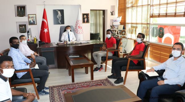 Afrikalı öğrencilerden ziyaret