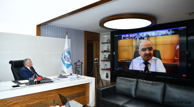 Başkan Büyükkılıç il pandemi kurulu toplantısına katıldı