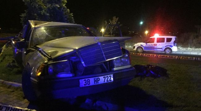 Arkadaşının öldüğü kazayı görünce gözyaşlarını tutamadı