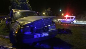 Arkadaşının öldüğü kazayı görünce gözyaşlarını tutamadı