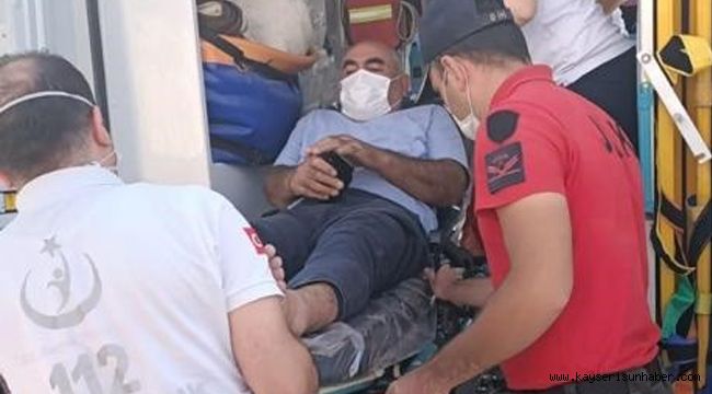 Erciyes Dağı'na tırmanış yaparken yaralanan 4 kişiyi JAK kurtardı