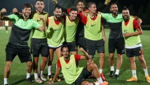 Kayserispor'da 14 futbolcunun lisansı çıktı