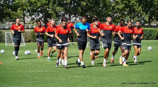 Kayserispor’da yeni transferlerin forma numaraları belli oldu