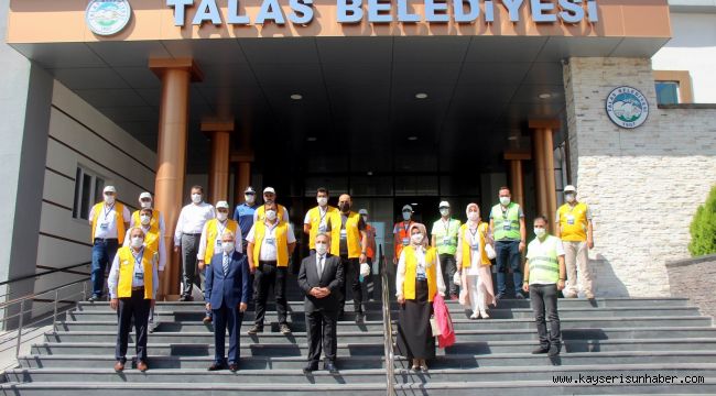 Talas Belediyesi'nden 'Pandemi yayılmasın kardeşlik yayılsın' projesi
