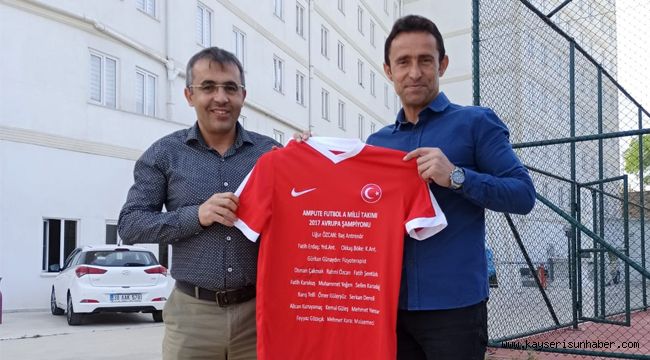 Ampute Milli Futbol Takımına anlamlı ziyaret