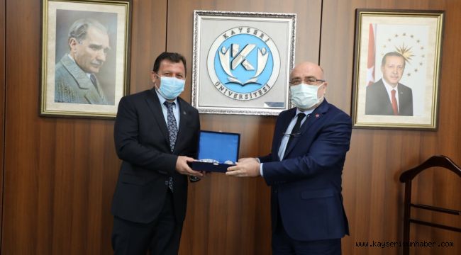 Gençlik Spor İl Müdürü Kabakcı, KAYÜ Rektörü Karamustafa’yı ziyaret etti