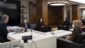 AK Partili kadınlardan Büyükkılıç’a ziyaret