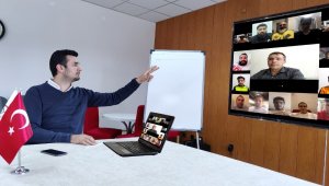 Armada Kayak ve Snowboard Kulübü video konferans yöntemi ile toplantı yaptı