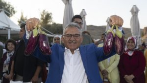 Başkan Büyükkılıç 600 günde 16 ilçeyi 122 kez ziyaret etti