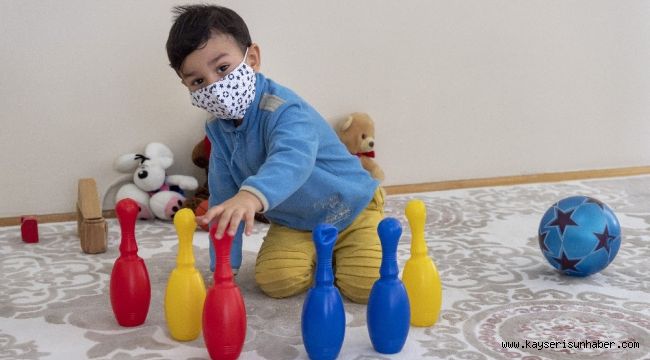 Büyükşehir belediyesi çocuklara 30 bini aşkın maske dağıttı