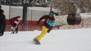 Erciyes'te turist yoğunluğu