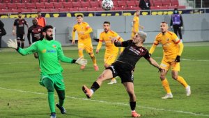 İsmail Çipe 5 maçta 7 gol yedi