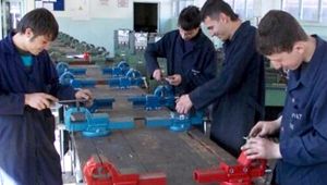 İSTİHDAMDA STAJYER VE ÇIRAK PATLAMASI!