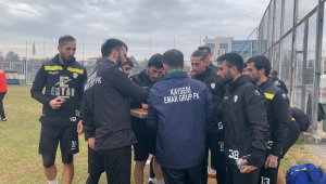 Kayseri Emar Grup FK tempoyu artırdı