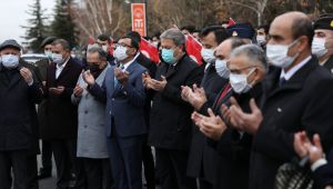 KAYSERi TEK YÜREK ŞEHiTLERi ANDI!