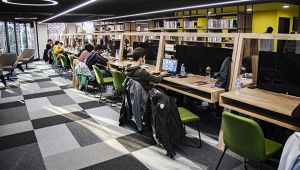 KÜTÜPHANEYE 22 BİN ZİYARETÇİ