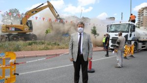 Melikgazi metruk yapılardan temizleniyor