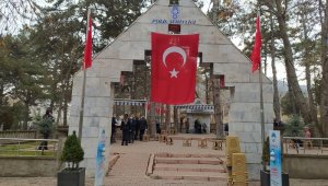 Şehit polisler Osman Börklüoğlu ve Yasin İke dualarla yad edildi