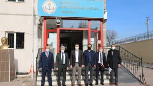 Talas'ta kışlık ayakkabılar sahiplerine teslim edildi